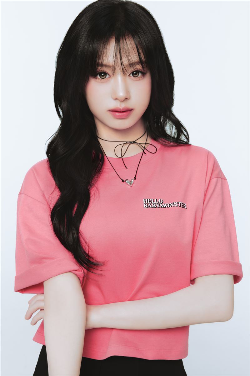 商品系列：全系列包含六款女裝UT印花T恤，售價NT$490。（圖／品牌業者提供）