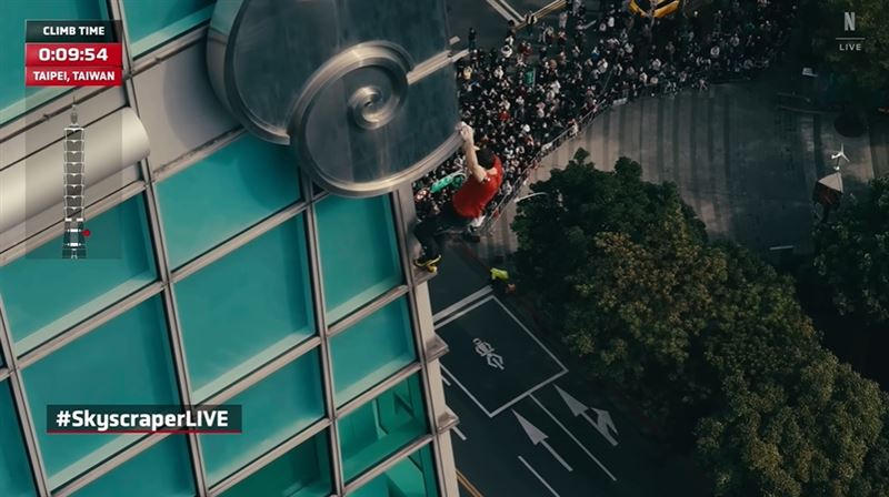 震撼！霍諾德徒手獨攀101吐心聲：這條路「沒人支持」，只有我為愛而行。（圖／翻攝自Netflix Sports、翻攝自Netflix）