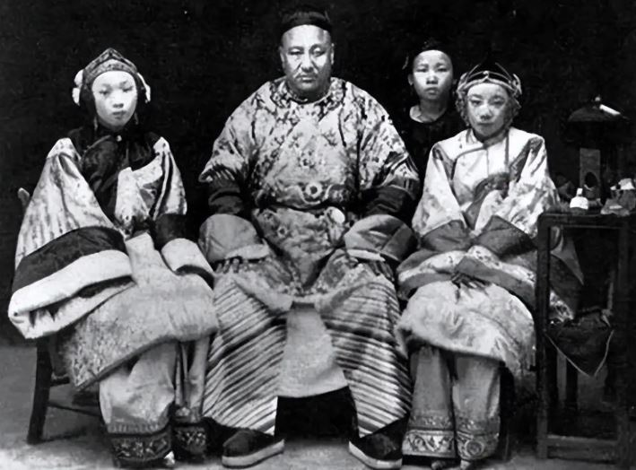 納妾並不只是金錢問題，更是身分與權力的象徵。（圖／翻攝自百度百科）