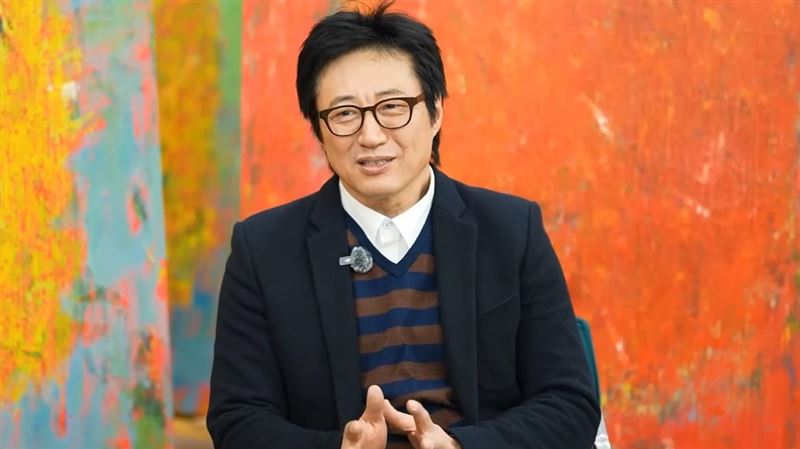 朴新陽接受網路節目訪問。（圖／翻攝自아트인문학YouTube）