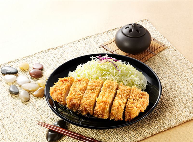 「開運豬排定食」是福勝亭最具代表性的招牌餐點。（圖／品牌業者提供）