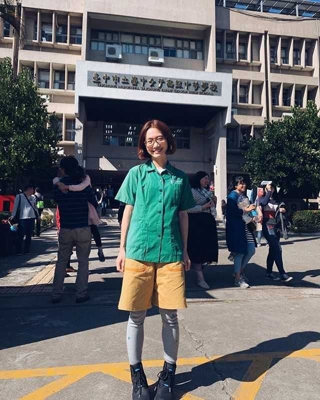 Lulu曾在臉書上曬出台中女中時期嫩照，網友狂讚：「真的是有高智商又高顏值的女神」。（圖／翻攝自Lulu臉書）