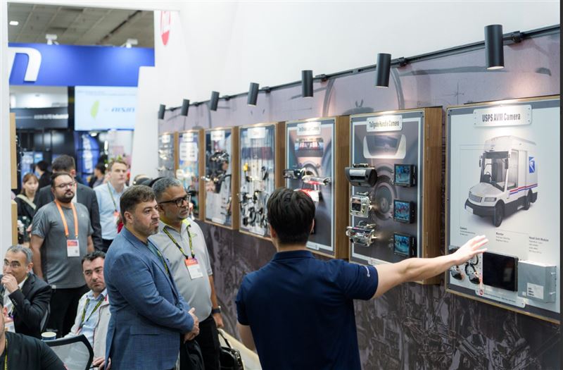 2026年全球汽配產值衝破6100億美元！「360&deg; MOBILITY Mega Shows」明年4月南港登場，三展合一串聯供應鏈。虎山、神達等大廠精銳盡出，搶攻AI與綠色移動商機。線上預登現已啟動，想搶全球訂單的業者快卡位，手腳慢了商機就是別人的！（圖／外貿協會提供）