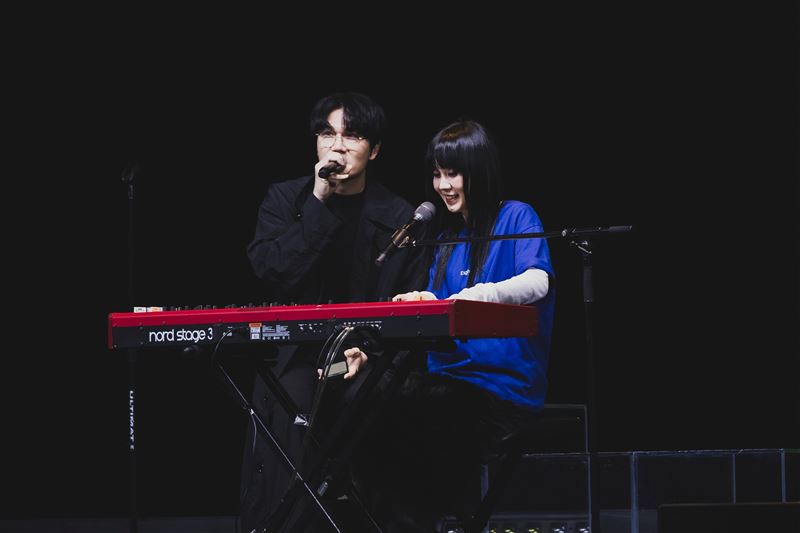 白安舉辦演唱會，邀請宇宙人小玉當嘉賓。（圖／相信音樂提供）