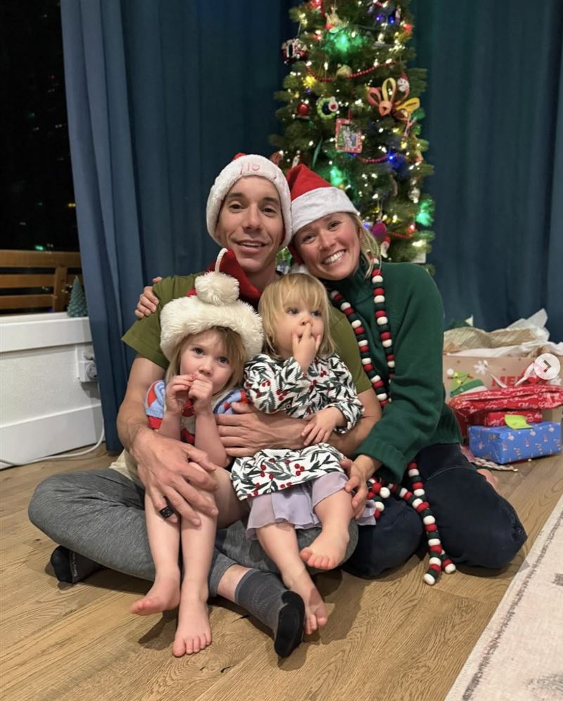 霍諾德和妻子在2015年相識,育有兩女。(圖/翻攝自IG@alexhonnold)