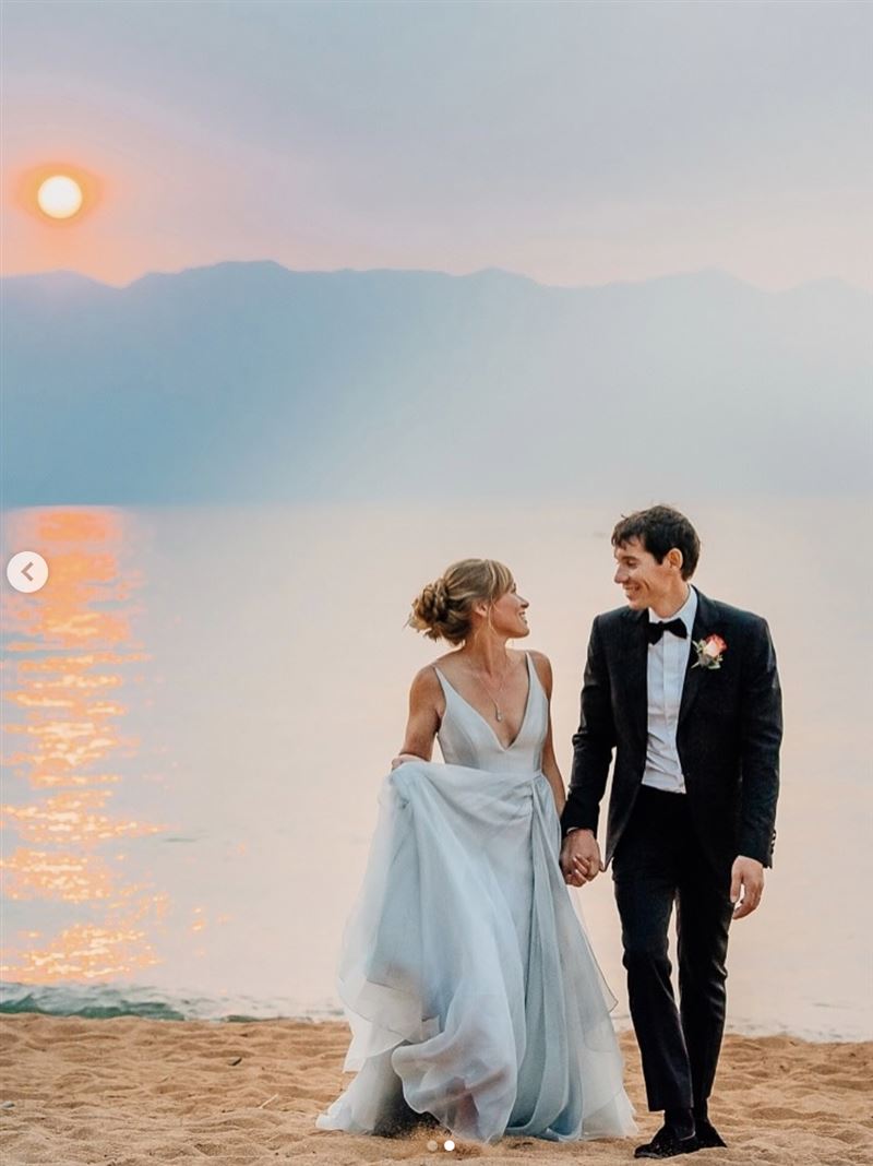 霍諾德和妻子在2015年相識,育有兩女。(圖/翻攝自IG@alexhonnold)