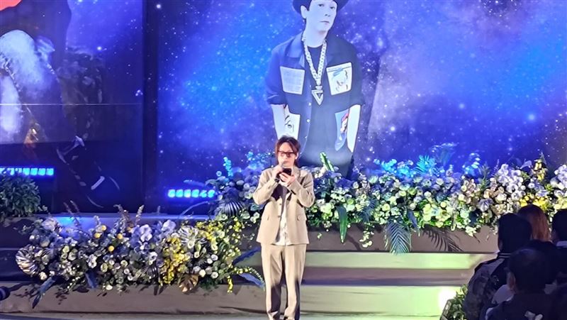 曹西平乾兒子Jeremy致詞。（圖／記者鍾智凱攝影）