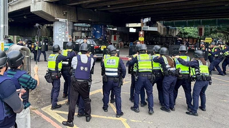 永和分局祭空拍機、電擊槍 實施圍捕演練