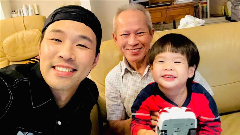 男星父親腦出血驟逝　哽咽吐「最大遺憾」