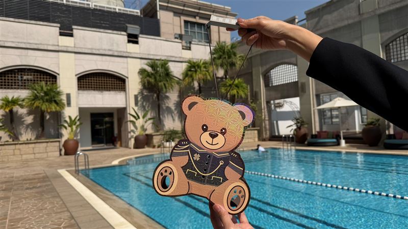 高雄漢來大飯店-漢來熊提燈。（圖／飯店旅宿業者提供）