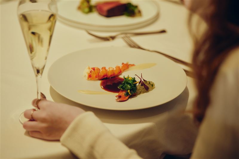 「焰 28」情人節個人套餐。（圖／飯店旅宿業者提供）