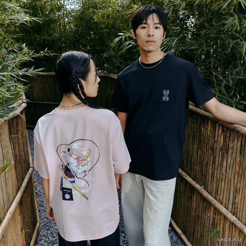 櫻花粉底色，印襯戀柱角色印花。（圖／品牌業者提供）