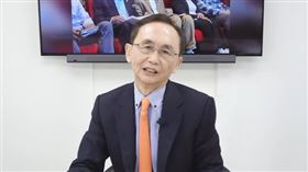 吳子嘉說，柯文哲就是隨便找理由，想出賣藍白合。（圖／翻攝自董事長開講YouTube頻道）