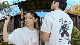 炭治郎短Tee，背後呈現角色印花。（圖／品牌業者提供）