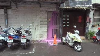 獨/疑潤餅小開捲感情糾紛 店家遭潑粉紅漆
