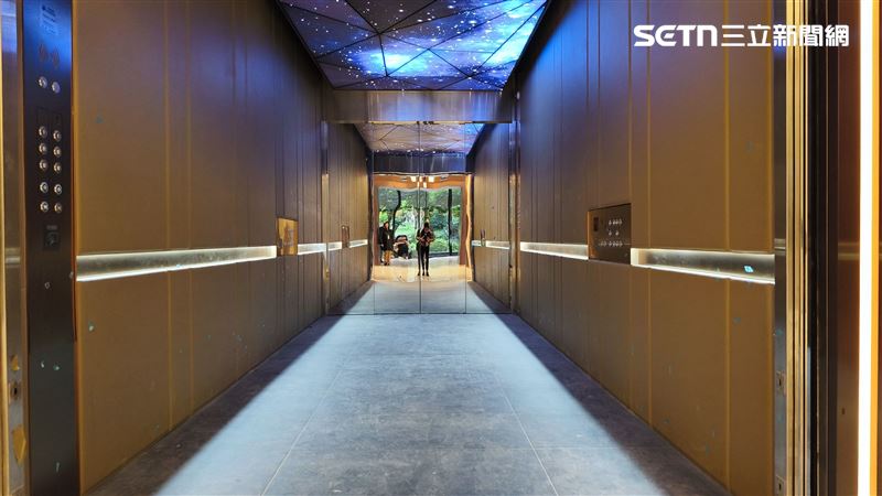 陶朱隱園可乘載4.5噸重電梯。（圖／記者陳韋帆攝影）