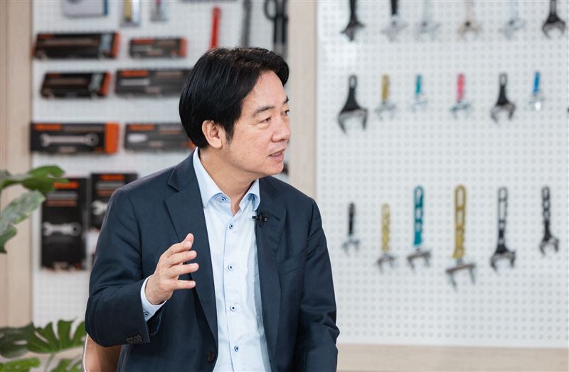 賴清德總統今（27）日接受民視政論節目《台灣最前線》專訪。(圖/總統府提供)