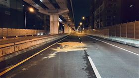  駕駛,計程車,快車道,替代役,鐵路警察,頂大,資優生,雙學位,新北,（圖／翻攝畫面）