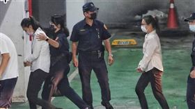 對話曝光！剴剴被綁留五掌印　她卻回好爽