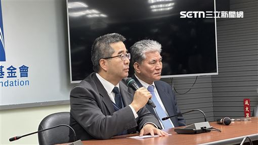 國共論壇登場！美議員與綠委同聲抨擊