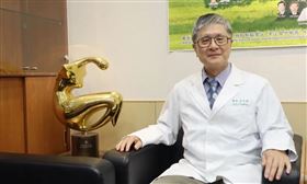 莊秀樹醫師去年底因主動脈剝離辭世。（圖／林口長庚醫院）