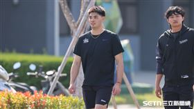經典賽台灣隊集訓，旅美投手陳柏毓加入訓練。（圖／記者劉彥池攝影）