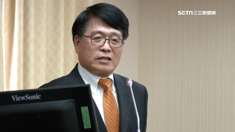 游盈隆以往發言多和執政黨不同調