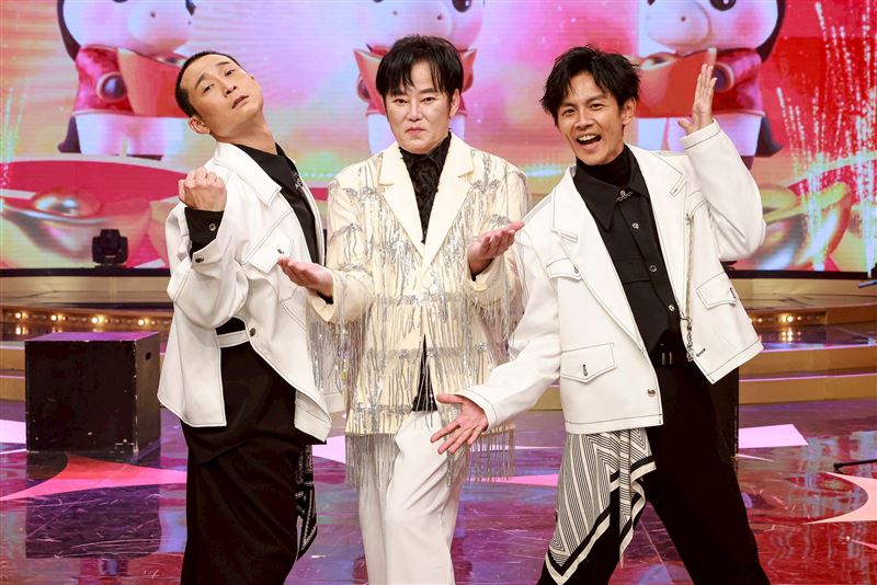 陽帆跟浩角翔起搭檔。（圖／民視提供）