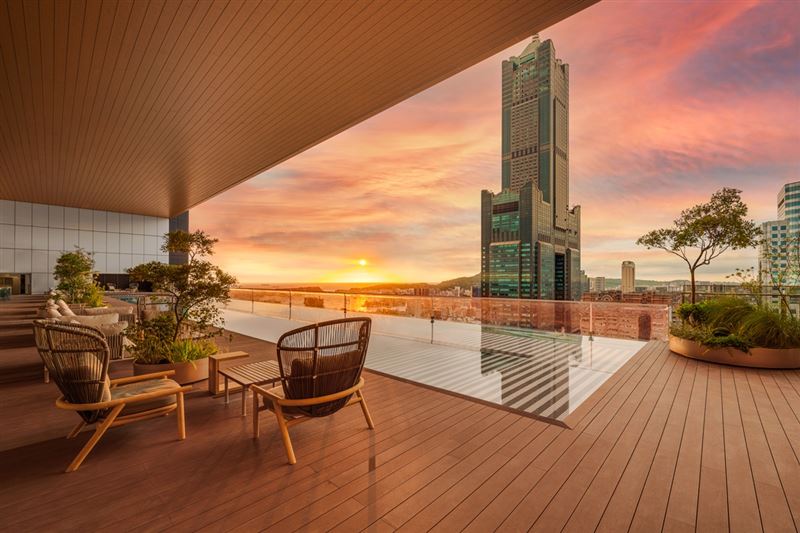 易遊網獨家演唱會雙人套票，安排入住五星級文創酒店「高雄承億酒店」。（圖／易遊網提供）