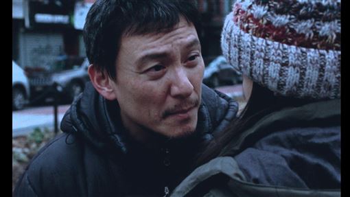 張震遭偷竊被詐騙　為女兒苦撐：連環打擊