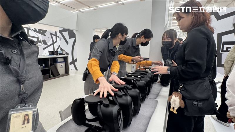 新的VR體驗廳也要一起「搞全套」，引進《消失的法老》提供沈浸式體驗。（圖／記者林昱孜攝影）