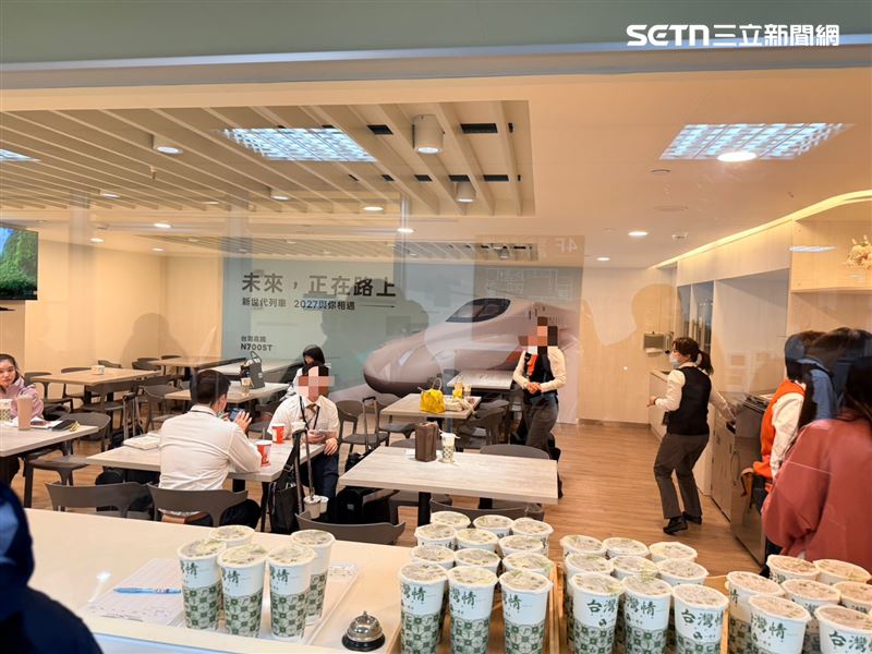 高鐵南區運轉中心「用餐區」。（圖／記者李育道攝影）