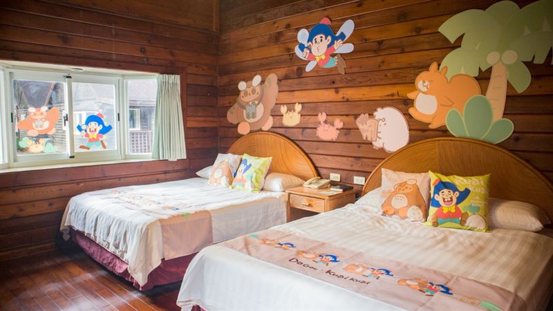 小墾丁渡假村攜手台灣國民零食「乖乖」推出聯名主題房型。（圖／南仁湖育樂提供）