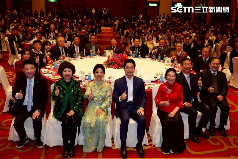 蔣萬安出席內科園區發展協會歲末聯歡晚會。（圖／台北市政府提供）