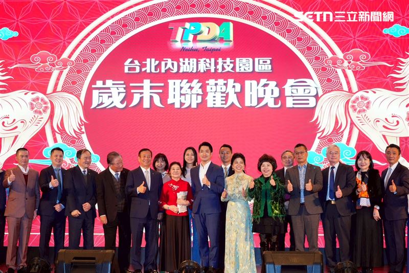 蔣萬安出席內科園區發展協會歲末聯歡晚會。（圖／台北市政府提供）