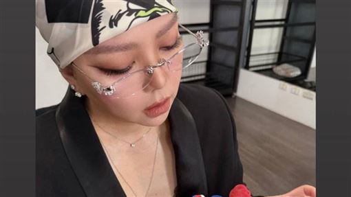 張惠妹私照被大咖歌手外流　男友不忍說話