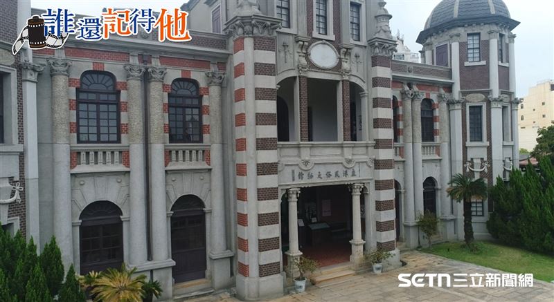 鹿港辜家昔日的豪門大宅，如今已化身為「鹿港民俗文物館」，開放給大眾見證那段絕代風華。如今，家族傳奇已融入地方歷史，而那位「八少爺」曾為了這片土地燃燒的任性與理想，依舊深深鐫刻在鹿港的海風與歷史的經緯之中。（圖／資料照）