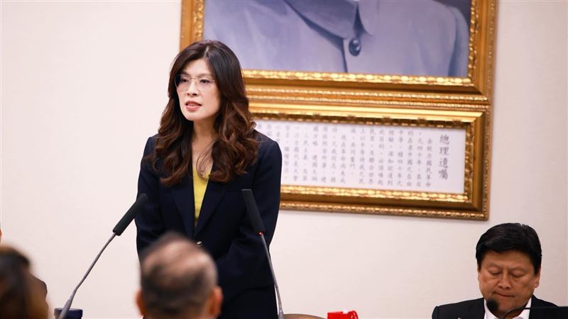 學者打臉鄭麗文:親人會整天喊要消滅你?