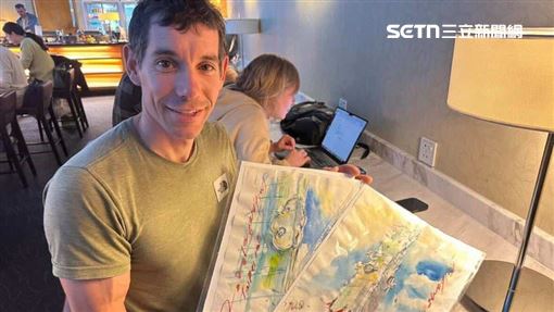 台灣女孩速寫「攀101」！霍諾德收到了