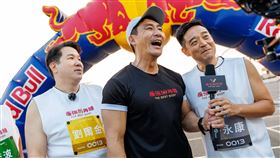 55歲的劉爾金（左）感嘆年過半百後肌肉流失明顯，開始重訓。（圖／好看娛樂提供）