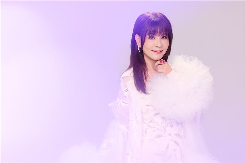 龍千玉推出新歌〈戲夢〉，分享人生體悟。（圖／豪記唱片提供）