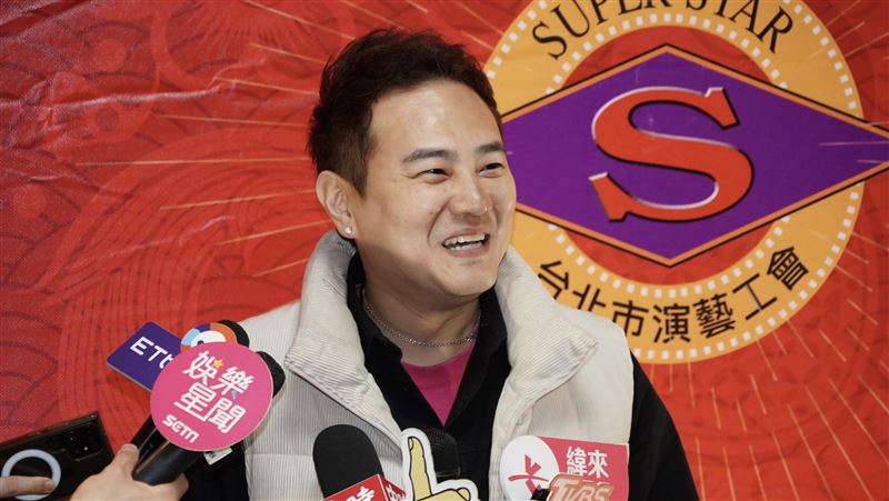 綠茶（林埈永）如今自開公司。（圖／記者趙于瑩攝影）