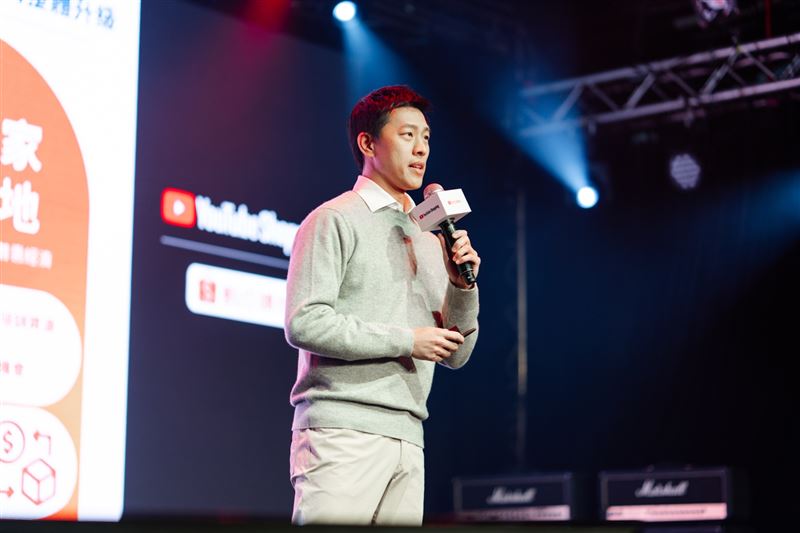 蝦皮購物總經理李毓晨分享：「蝦皮購物在台灣深耕多年，始終聚焦在降低在地中小賣家的創業與經營門檻，10年來站上的中小型賣家平均年成長率達到35%。」（圖／蝦皮提供）