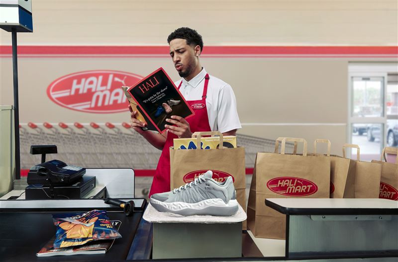 PUMA為NBA新世代控衛代表人物Tyrese Haliburton簽名籃球鞋HALI 1推出全新配色SMOKE。（圖／品牌業者提供）