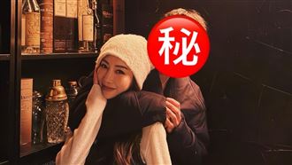 才抽中Lulu捧花　曾莞婷突公開親密鎖喉照