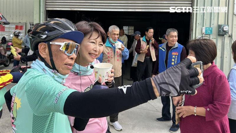 陳亭妃鐵馬感恩行抵下營:拚首位女市長