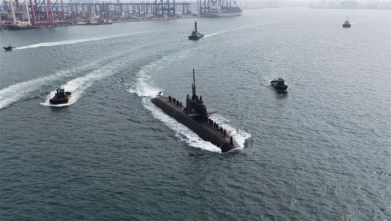 「海鯤軍艦」1/26執行潛航前置海上測試。（圖／翻攝自台灣國際造船股份有限公司網站）