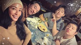 李蒨蓉前陣子兒子回台灣過寒假，抓住難得機會，母子三人同框拍影片分享國外打工經驗。（圖／翻攝自李蒨蓉FB）