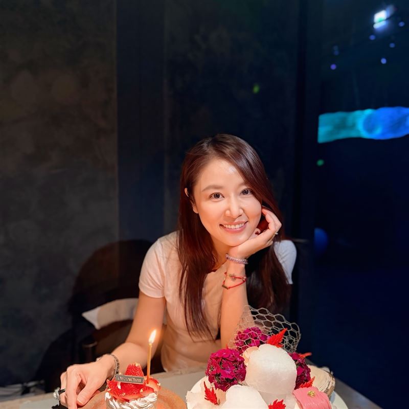 邁入50歲的林心如，也在社群平台分享心境轉折。（圖／翻攝自林心如FB）