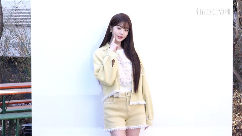 張員瑛疑遲到!遭記者飆罵⋯尷尬臉全被拍